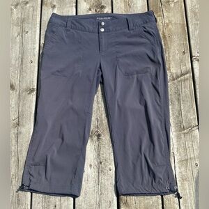 Columbia Omni-Shield Women's Saturday Trail Hiking Knee Pants Gray Size 6